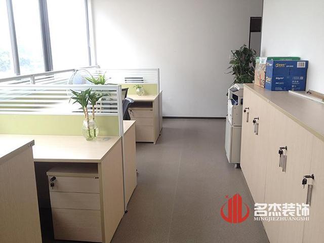 辦公室裝修設計完工照.jpg 辦公室裝修設計完工照.jpg