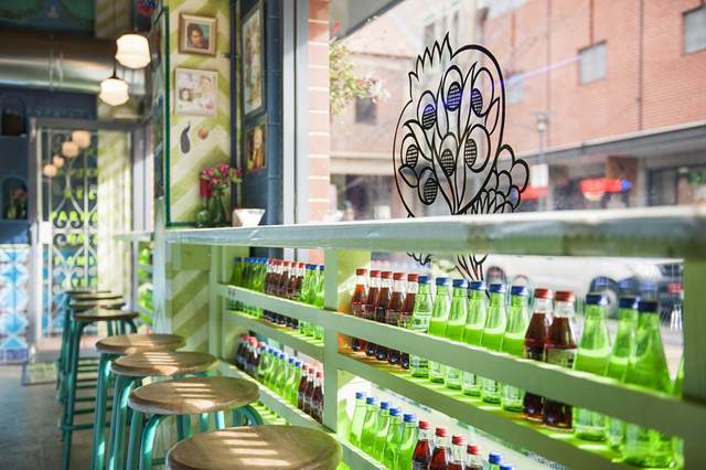 西餐廳設(shè)計(jì)案例.jpg 西餐廳設(shè)計(jì)案例.jpg