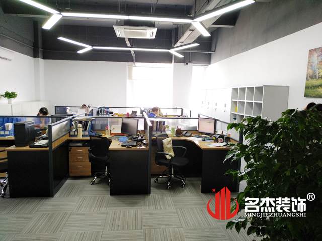 精信辦公室裝修完工照.jpg 精信辦公室裝修完工照.jpg