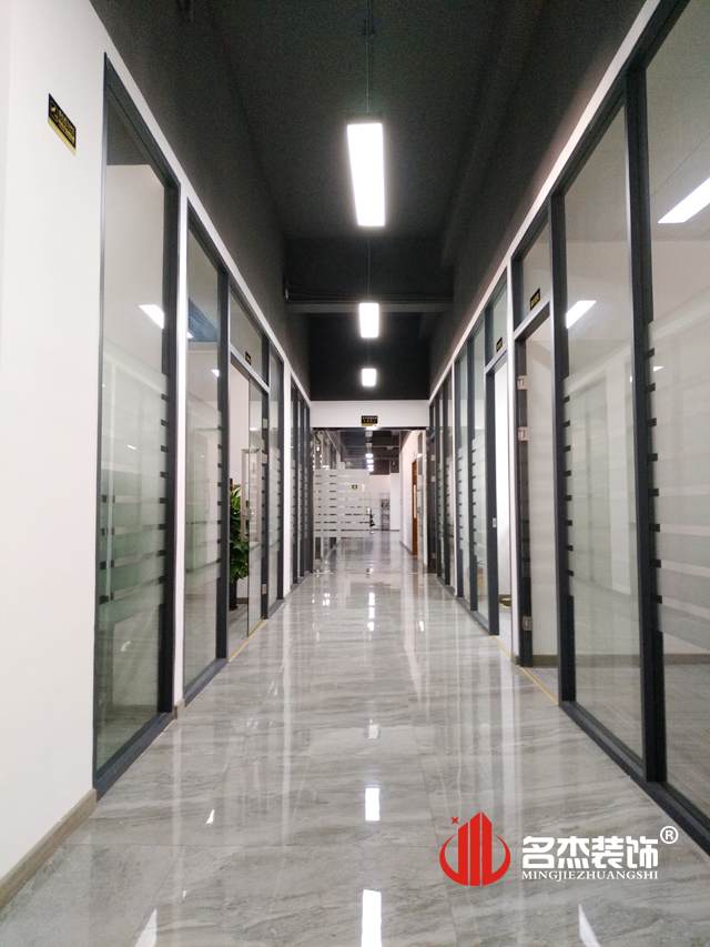 走道裝修設(shè)計完工照.jpg 走道裝修設(shè)計完工照.jpg