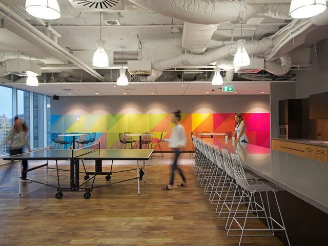 辦公室設(shè)計(jì)裝修效果圖.jpg 辦公室設(shè)計(jì)裝修效果圖.jpg