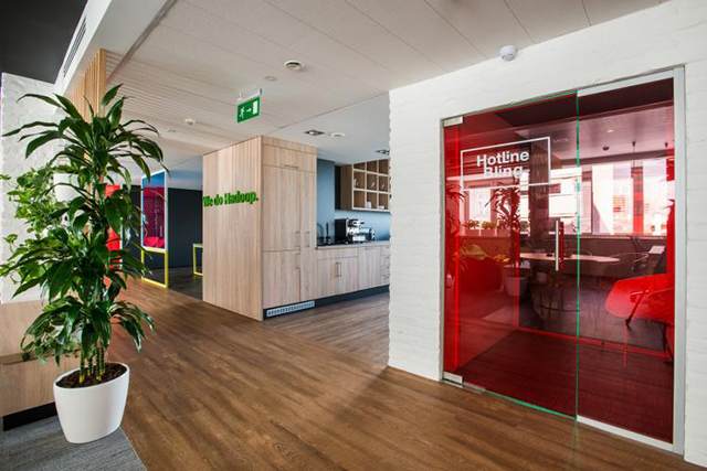 辦公室裝修案例.jpg 辦公室裝修案例.jpg