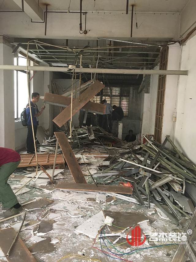 辦公室裝修設計施工現場.jpg 辦公室裝修設計施工現場.jpg