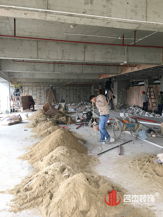 辦公室裝修開工照.jpg 辦公室裝修開工照.jpg