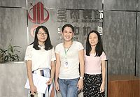 設(shè)計很獨特很有個性，設(shè)計師服務(wù)態(tài)度也很好。